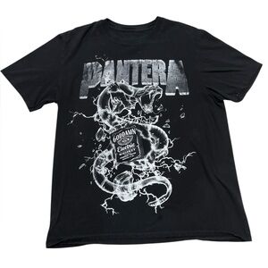 Pantera Black and White Band Graphic T-Shirt